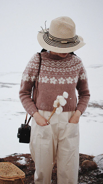 MAYFLOWER Jumper by The Petite Knitter